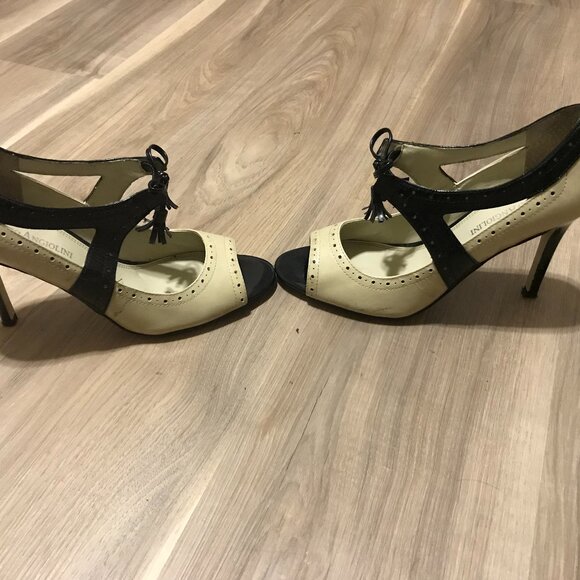 Enzo Angiolini Ladies Cream And Black Patent Leather Shoes Size 7 - Picture 5 of 8